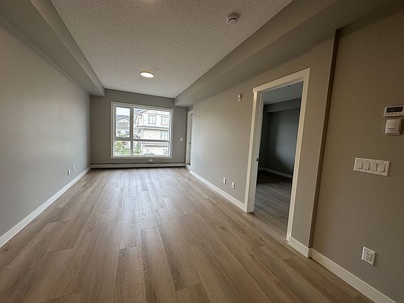5th image of 224 140th Ave NW