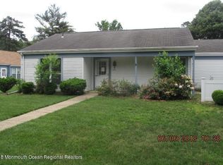 699A Friar Ct, Manchester, NJ 08759
