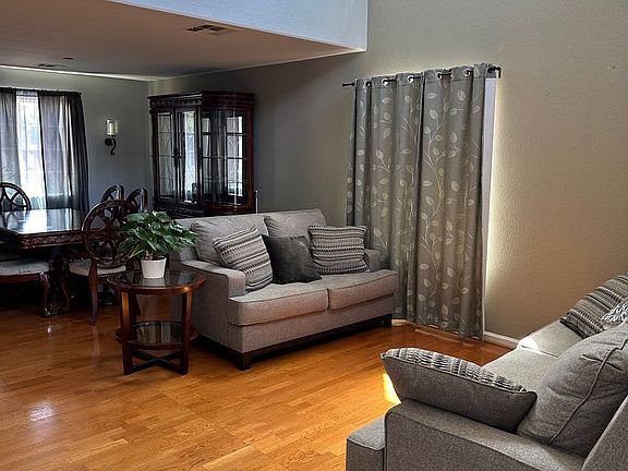 4th image of 3858 Pamela Ln