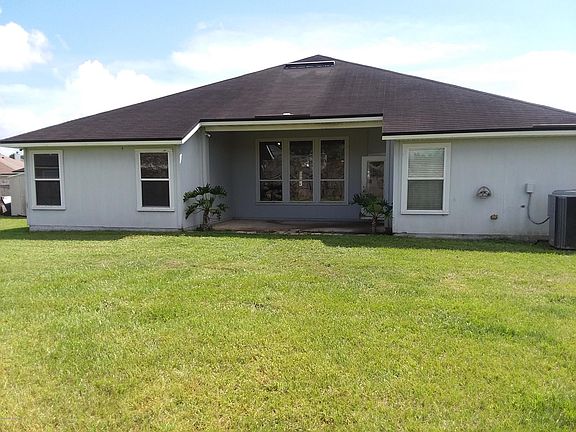 3rd image of 1318 Highfield Ln