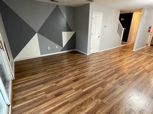 (undisclosed Address), East Stroudsburg, PA 18301