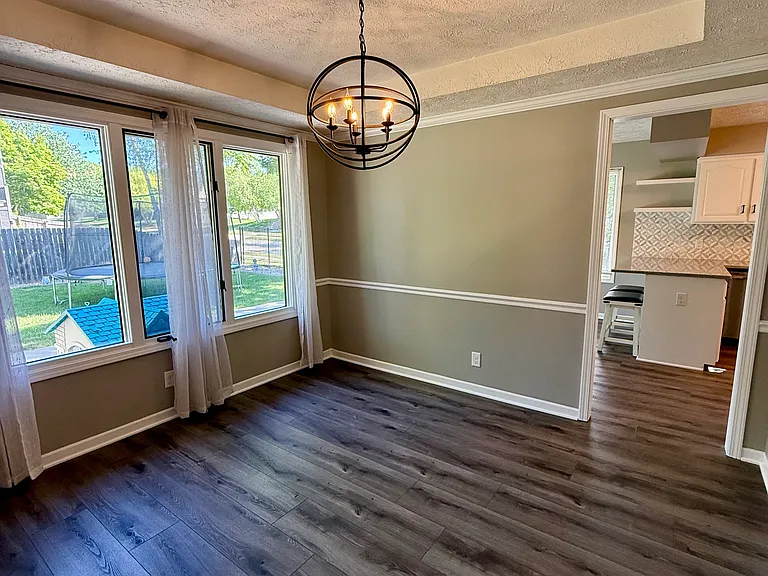 2902 Blackhawk Dr — Photo 7