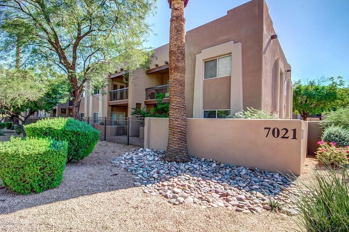 2 bed, 1147 sqft, $2,400 — Photo 3