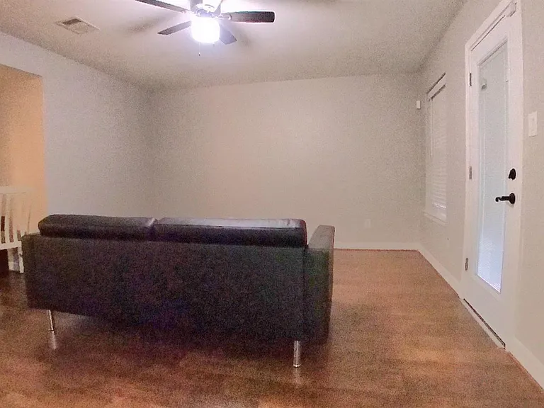 1719 Stacy Crst — Photo 18