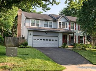 13529 Moss Glen Rd, Clifton, VA 20124