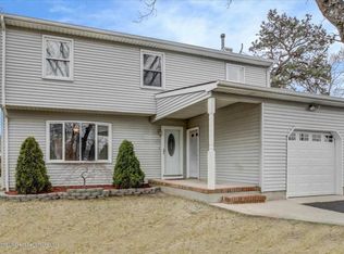 339 Wisteria Dr, Brick, NJ 08723