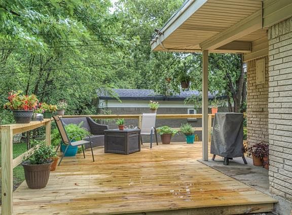 4th image of 3929 Wedgway Dr