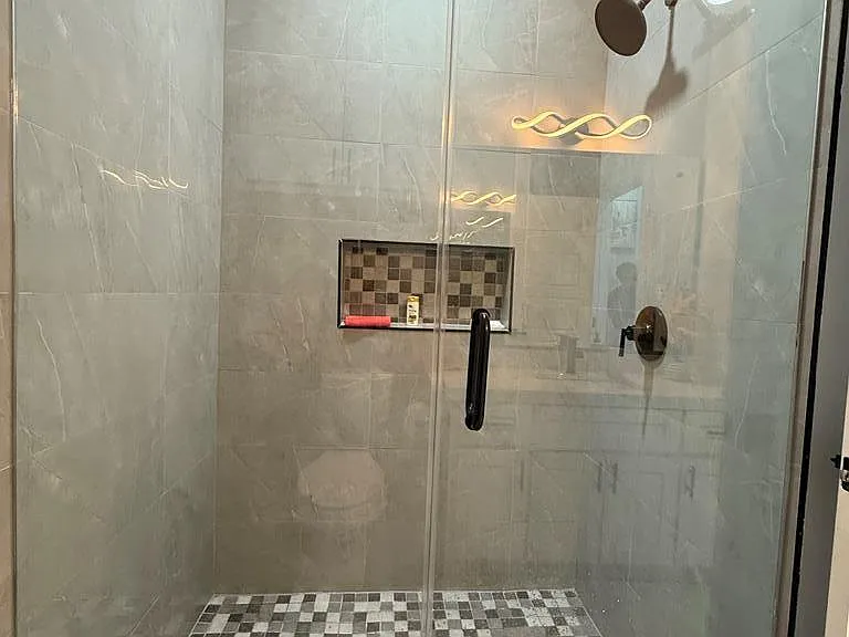 6861 Woodlands Ave — Photo 13