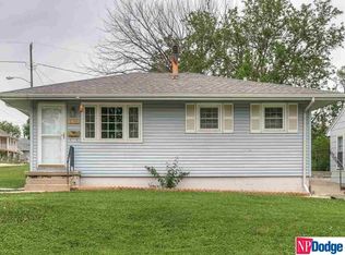 4148 Burdette St, Omaha, NE 68111