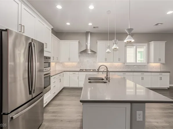 125 Rhodium Ave, Las Vegas, NV 89183