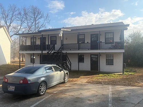 9 Pinewood Ct Photo 1