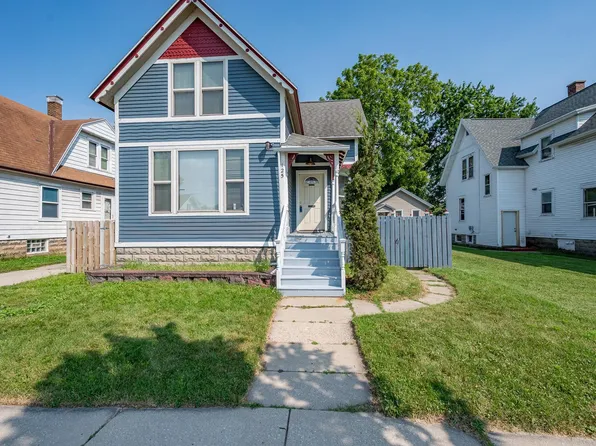 125 S Quincy St, Green Bay, WI 54301