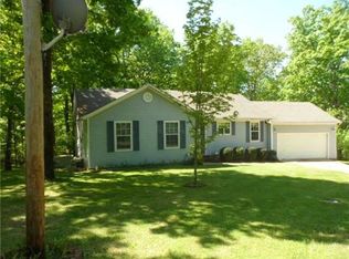 500 Huckleberry Ln, Savannah, TN 38372