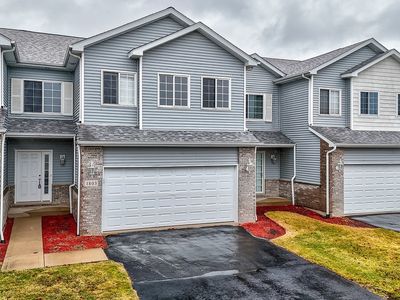 1803 Waters Edge Dr, Minooka, IL, 60447