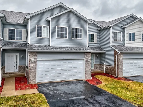 1803 Waters Edge Dr, Minooka, IL 60447