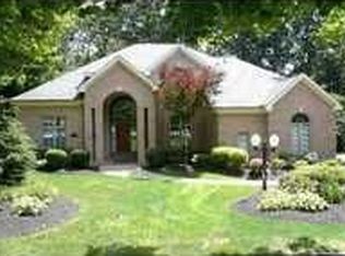 715 Carriage Dr, Wexford, PA