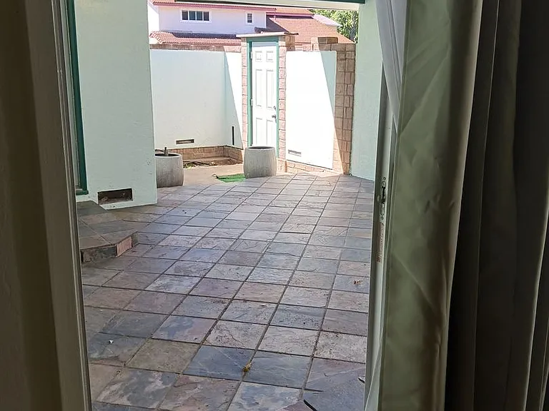 1111 McClaren Dr — Photo 21