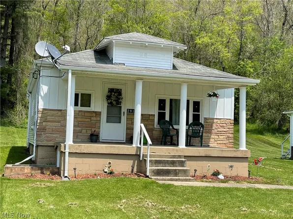 291 Blairmont Rd, Adena, OH 43901