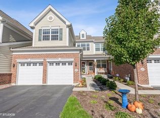 1191 Falcon Ridge Dr, Elgin, IL 60124