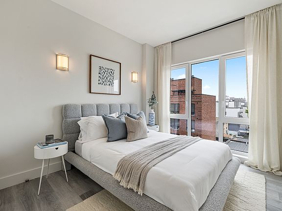 2nd image of 2605 Snyder Ave #3M