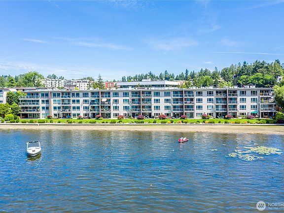 2nd image of 9727 NE Juanita Drive #403