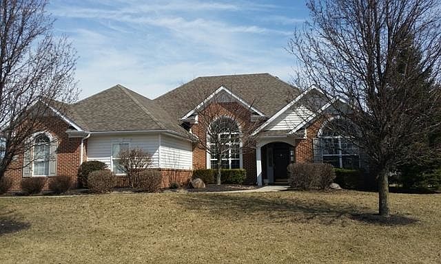 1st image of 304 S Wintergreen Dr