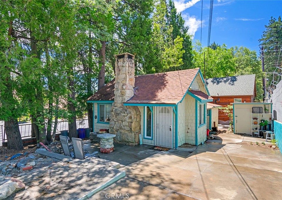 1st image of 27601 Weirwood Dr