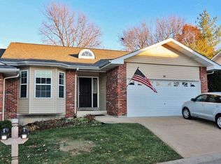 52 Rue De Paix, Lake Saint Louis, MO 63367