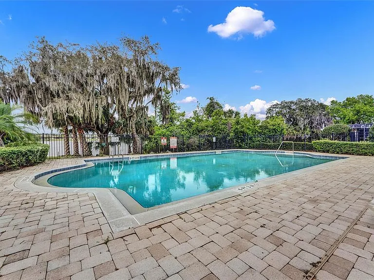 1454 Lake Side Ave — Photo 36