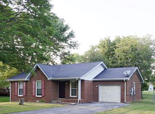 603 Overton Dr, Clarksville, TN 37042