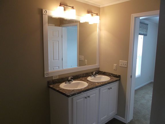 5th image of 7218 Pheasant Run Blvd