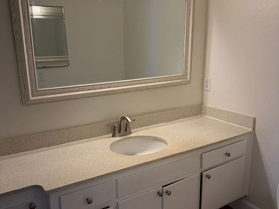 5th image of 1815 Gina Dr #1815