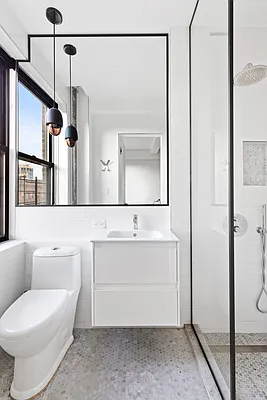 Sold by Compass | media 14