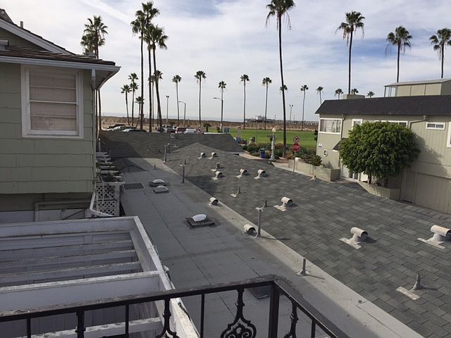 2nd image of 709 E Balboa Blvd