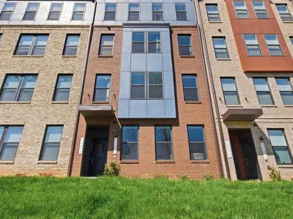 44576 Wolfhound Sq, Ashburn, VA 20147