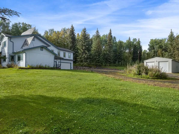 675 Derbyshire Dr, Fairbanks, AK 99709