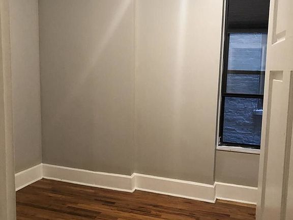 5th image of 140 W 111th St APT 6