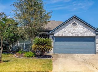 302 Macon Crk, Victoria, TX 77901
