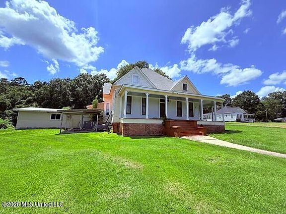 2nd image of 1006 Louisiana Ave