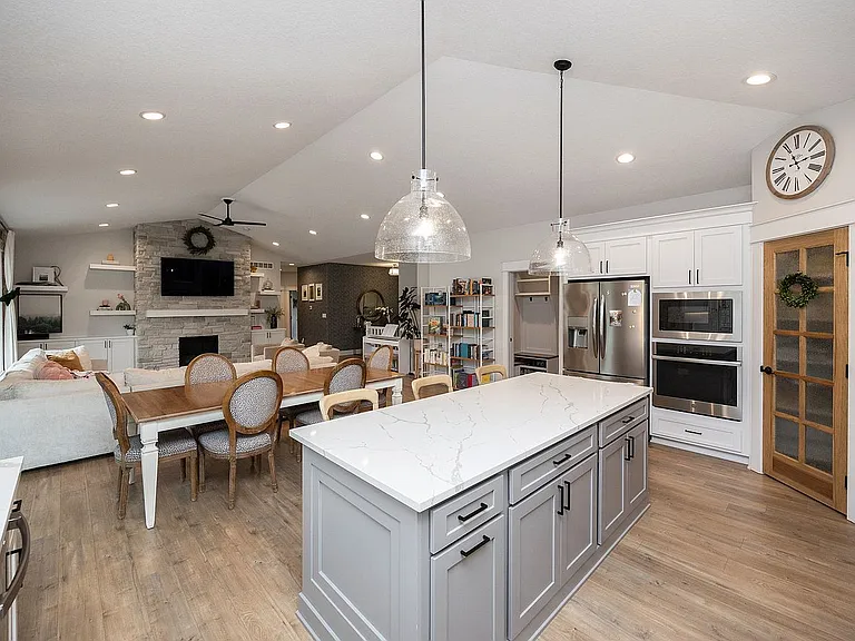14301 Sheridan Ave — Photo 9