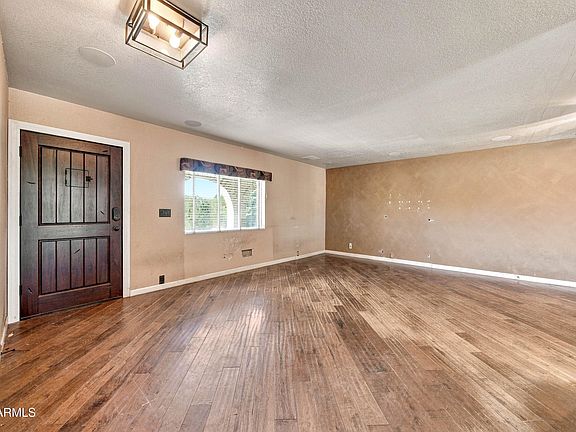 5th image of 12629 N 28TH Way