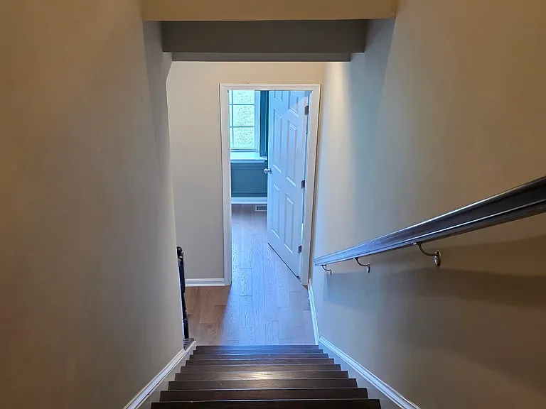 1120 Bay Berry Ln — Photo 7