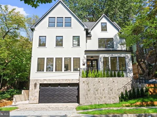5631 Macarthur Blvd NW, Washington, DC 20016