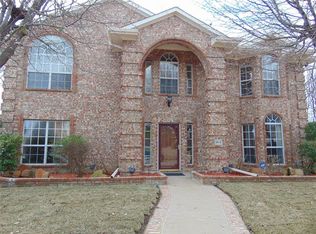 3812 Blossom Dr, Sachse, TX 75048