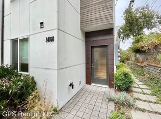 3416A 22nd Ave W, Seattle, WA 98199