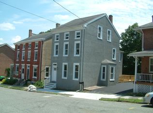 154 Chestnut St, Spring City, PA 19475