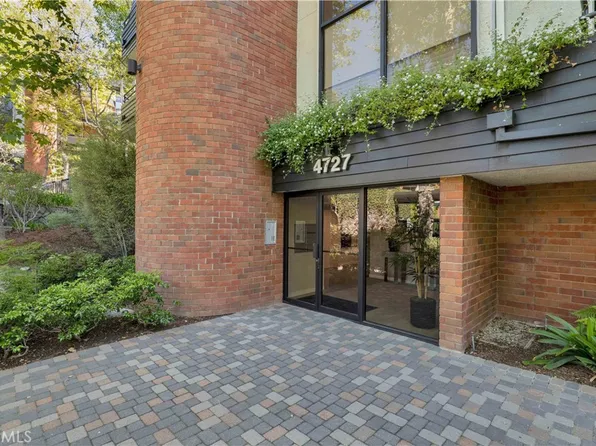 4727 Park Encino Ln Unit 230, Encino, CA 91436