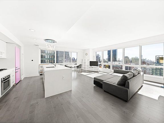 2nd image of 350 W 42nd St APT 36G