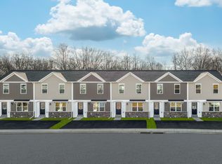 294 Sruthi Dr, Mechanicsburg, PA 17050