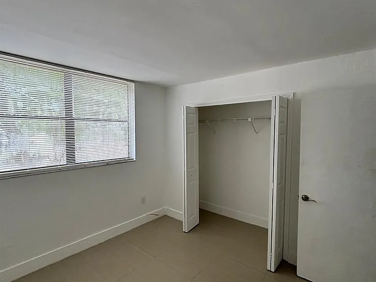 8002 SW 149th Ave #314 — Photo 9